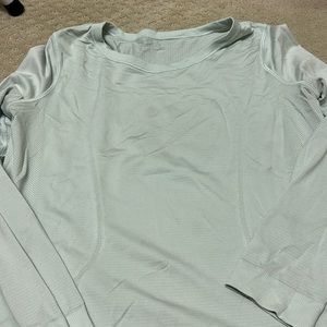 Lululemon long sleeve swiftly